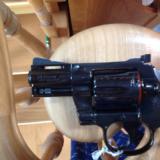 COLT PYTHON 357 MAG. 2 1/2