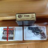 COLT PYTHON 357 MAG. 2 1/2