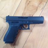 GLOCK M-21, 45 AUTO MINT COND. IN BOX WITH ALL PAPERS - 3 of 4