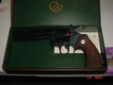 COLT PYTHON 357 MAG. 6