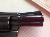 COLT PYTHON 357 MAG.,
{3" COMBAT PYTHON"} "ROYAL BLUE" NEW UNFIRED UNTURNED IN BOX. "HOLY GRAIL" OF THE PYTHONS - 4 of 7