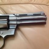 COLT PYTHON 357 MAGNUM, 4