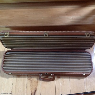 BROWNING BELGIUM TAKEDOWN, 22 LR. GRADE 2, MFG. 1966,COME WITH BROWINGCASE PICTURED IN HOMER TYLERS BOOK, [HAS BRASS TRIM AROUND BOTH SIDES] - Image 8 of 11