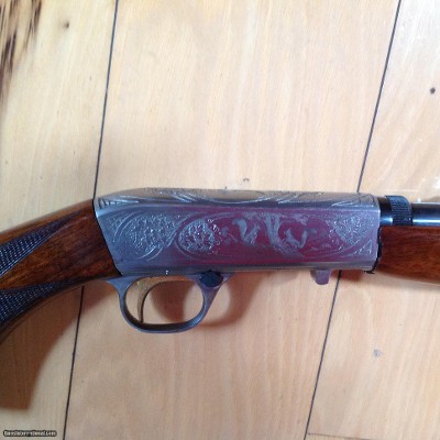 BROWNING BELGIUM TAKEDOWN, 22 LR. GRADE 2, MFG. 1966,COME WITH BROWINGCASE PICTURED IN HOMER TYLERS BOOK, [HAS BRASS TRIM AROUND BOTH SIDES] - Image 6 of 11