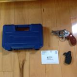 SMITH & WESSON 357 MAG. M-66-3, 2 1/2
