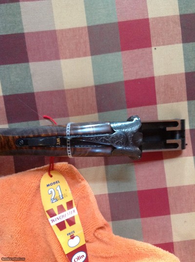WINCHESTER 21 CUSTOM PIGEONGRADE, 410 GA. 21-6 FACTORY ENGRAVED, 4X FANCY, WALNUT, RARE ONLY 65 TOTAL 410 GA. MFG. 1948, NEW UNFIRED IN THE BOX - Image 11 of 15