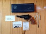 SMITH & WESSON 357 MAG., M-27-2, [RARE 5"] BLUE, 99% COND. IN BOX - 1 of 4