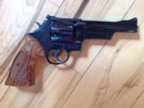 SMITH & WESSON 357 MAG., M-27-2, [RARE 5"] BLUE, 99% COND. IN BOX - 3 of 4