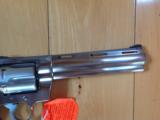 COLT PYTHON 357 MAGNUM, 6" STAINLESS, NEW 100% COND,. UNFIRED, NO TURN RING, IN BOX - 4 of 6