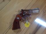 COT PYTHON 357 MAGNUM, 4" BRIGHT NICKEL, MFG. 1968, NEW UNFIRED, UNTURNED, IN THE BOX - 3 of 4