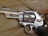 SMITH & WESSON 629-3, 44 magnum, 4" STAINLESS "MOUNTAIN GUN" SPECIAL EDITION, EXC. COND.
- 2 of 3