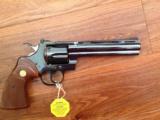 COLT PYTHON 357 MAGNUM 6" "ROYAL BLUE" NEW COND. WITH OWNERS MANUAL, HANG TAG, ETC. IN BOX, MFG. 1980 - 3 of 4