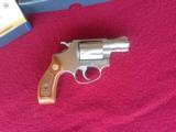 SMITH & WESSON 60 NO DASH, 38 SPC. 2'' STAINLESS
LIKE NEW IN BOX WITH OWNERS MANUAL - 3 of 4