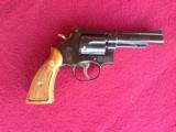 SMITH & WESSON 18-3 COMBAT MASTERPIECE, 22 LR. 4'' BLUE LIKE NEW IN BOX - 3 of 4