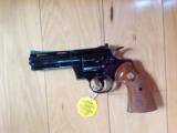 COLT PYTHON 357 MAGNUM 4" BLUE, MFG. 1976, APPEARS UNFIRED WITH NO CYLINDER TURN RING, 100% COND. IN BOX - 2 of 3