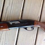 REMINGTON 1100 LEFT HAND 12 GA. EXC. COND. COMES WITH CHOICE OF 28" MOD. OR 30" VR. FULL CHOKE BARREL
- 3 of 9