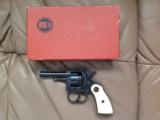 RG ROHM MODEL 10, 22 SHORT, 2 1/2" BARREL, DOUBLE ACTION 6 SHOT REVOLVER MFG. IN GERMANY, LIKE NEW IN BOX - 1 of 2