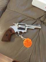 COLT VIPER 38 SPC., 4" BRITE NICKEL, NEW UNFIRED NO TURN RING, 100% COND. IN THE BOX - 3 of 5
