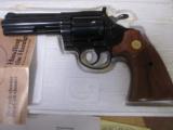COLT DIAMONDBACK 22 LR., 4" BLUE, NEW UNFIRED, UNTURNED, NEW IN BOX, WITH OWNRES MANUAL, HANG TAG, COLT LETTER, ETC. - 2 of 6