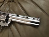 COLT ANACONDA 44 MAGNUM, 6" STAINLESS, NEW UNFIRED, UNTURNED, 100% COND. IN BLUE BOX WITH PICTURE BOX SLEEVE - 3 of 7