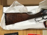WINCHESTER 9422, 22 LR. HIGH GRADE, TRIBUTE TRADITIONAL, ENGRAVED RECEIVER WITH GOLD HORSE RIDER, NEW UNFIRED 100 % COND. IN BOX WITH RED SLEEVE. - 3 of 8