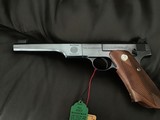 COLT WOODSMAN ( BULLEYE MATCH TARGET ) WITH "ELEPHANT EAR GRIPS" MFG. 1940, LIKE NEW COND. - 2 of 5