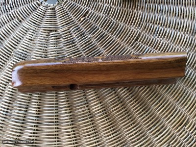 REMINGTON 1100, 20 GA. STANDARD FOREARM, NEW NEVER BEEN ON A GUN, 100% COND. IN REMINGTON DUPONT BOX - Image 4 of 4