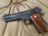 SMITH & WESSON 52-2, 38 CAL. NEW UNFIRED 100% COND. IN FACTORY COSOMOLINE, IN THE BOX - 2 of 6