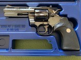 COLT PYTHON 357 MAGNUM, 4” ROYAL BLUE, LIGHT TURN ON THE CYLINDER, COMES WITH OWNERS MANUAL IN THE PICTURE BOX - 2 of 5