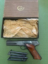 COLT WOODSMAN MATCH TARGET, 4 1/2” BARREL, .99% COND. COME WIITH 2 FACTORY MAG’S IN THE BOX - 1 of 5