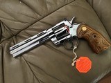 COLT PYTHON 357 MAGNUM, 6” BRIGHT STAINLESS ELITE, NEW UNFIRED, UNTURNED, 100% COND. IN THE BOX - 3 of 7