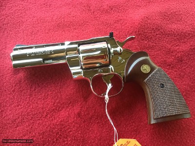 COLT PYTHON 357 MAGNUM, 4” BRIGHT NICKEL, MFG. 1982, NEW UNFIRED, UNTURNED, 100% COND. IN THE ORIGINAL BOX - Image 3 of 4