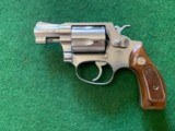 SMITH & WESSON 60-7, 38 SPC. LIKE NEW IN THE BOX - 4 of 5