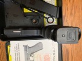 GLOCK 21, 45 ACP. 2ND GENERATION, COMES WITH 2, 13 ROUND MAG’S, LIKE NEW IN THE BOX WITH OWNERS MANUAL - 5 of 6