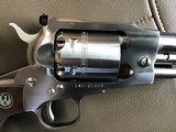 RUGER OLD ARMY 44 CAL. STAINLESS 7 1/2” BARREL, COMES WITH OWNERS MANUAL, POWDER FLASK, NIPPLE WRENCH, ETC. IN THE BOX - 4 of 6