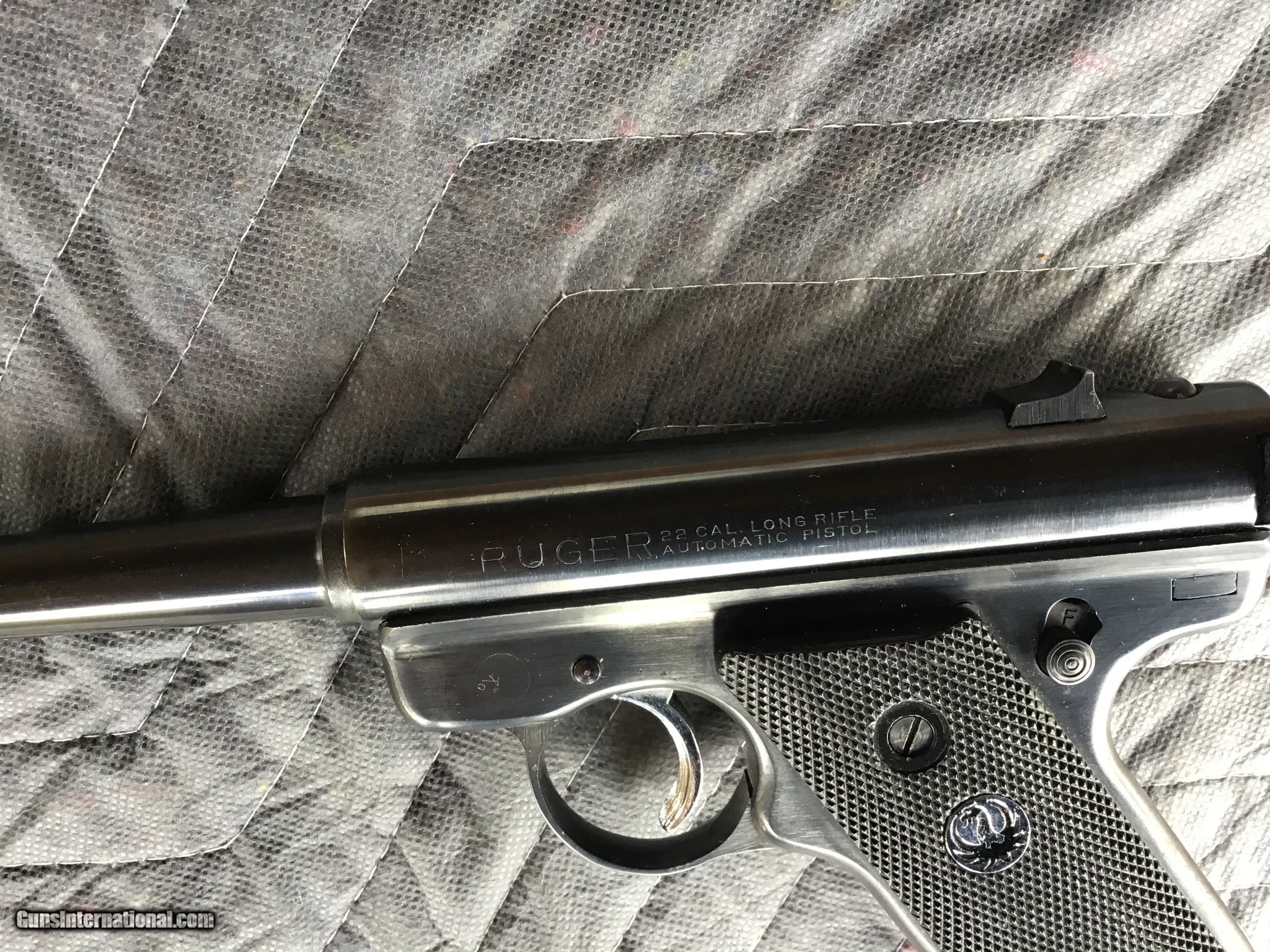 RUGER MARK 1, 22 LR. 6” BARREL, OLD MODEL, LIKE NEW COND. IN RED BOX