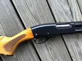 REMINGTON 870 WINGMASTER, 16 GA., 28” MOD., VENT RIB & MALLARD DUCK PISTOL GRIP CAP, SPECIAL
EDITION WITH BLOND WALNUT, REMINGTON “SUNBURST” WOOD - 8 of 11