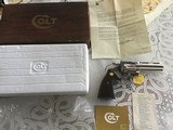 COLT DIAMONDBACK 38 SPC. 4” BRIGHT NICKEL, APPEARS UNFIRED, NO TURN RING, 100% COND. INTHE BOX - 1 of 4