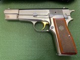 BROWNING BELGIUM HIGH POWER 9MM, BRIGHT NICKEL, GOLD TRIGGER, NEW UNFIRED IN ZIPPER POUCH - 3 of 5