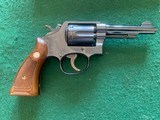SMITH & WESSON MODEL 10-5, 38 SPC., 4” BLUE, COMES WITH OWNERS MANUAL, LIKE NEW IN THE BOX - 3 of 4