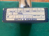 SMITH & WESSON MODEL 10-5, 38 SPC., 4” BLUE, COMES WITH OWNERS MANUAL, LIKE NEW IN THE BOX - 4 of 4