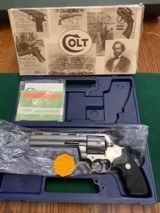 COLT ANACONDA 45 LC. CAL, 6” STAINLESS, APPEARS UNFIRED NEW COND. IN THE COLT BLUE BOX WITH COLT PICTURE BOX, COMES WITH OWNERS MANUAL, HANG TAG, ETC. - 1 of 4