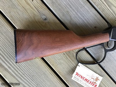 WINCHESTER 94 WRANGLER BIG LOOP CARBINE 16” BARREL, 32 SPC. CAL. COWBOY SCENES ENGRAVED ON BOTH SIDES OF THE RECEIVER, NEW UNFIRED IN THE BOX - Image 2 of 8