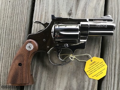 COLT DIAMONDBACK 38 SPC. 2 1/2” BRIGHT NICKEL, NEW UNFIRED, UNTURNED 100% COND. - Image 2 of 4