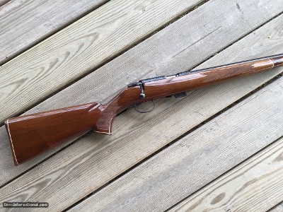 REMINGTON 541 CUSTOM SPORTER DELUXE, SHOOTS 22 SHORT, LONG, LONG RIFLE - Image 2 of 9