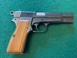 BELGIUM BROWNING HI POWER 9MM T-SERIES, RING HAMMER 99% COND. - 1 of 4