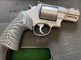SMITH & WESSON 44 MAGNUM, 629 PERFORMANCE CENTER, 2.625” BARREL, LIKE NEW IN THE BOX WITH 2 SETS OF GRIPS - 3 of 5