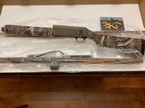 BROWNING SILVER FIELD, MOSSY OAK SHADOW GRASS HABITAT 12 GA., 28” INVECTOR, NEW UNFIRED IN THE BOX - 1 of 5