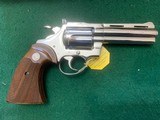 COLT DIAMONDBACK 22 LR. 4” BRIGHT NICKEL, NEW UNFIRED, UNTURNED, 100% COND., NEW IN THE BOX WITH OWNERS MANUAL, HANG TAG, COLT LETTER, ETC - 3 of 5