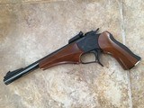 THOMPSON CENTER CONTENDER GENERATION 1, 22 MAGNUM,10” ROUND BULL BARREL WITH TARGET SIGHTS, WALNUT GRIPS & FOREARM 99+% COND. - 2 of 6